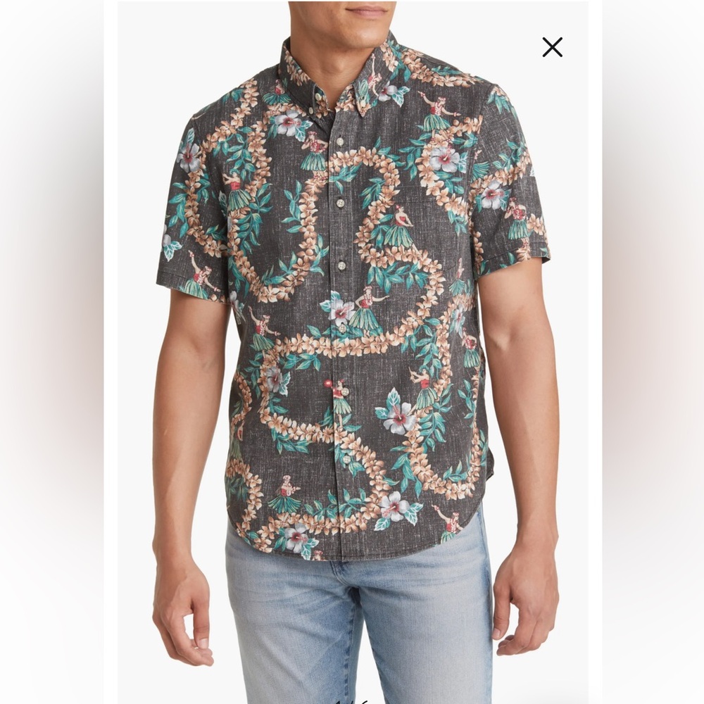 Reyn Spooner Hula Lei Tailored Short Sleeve Button-Down Shirt